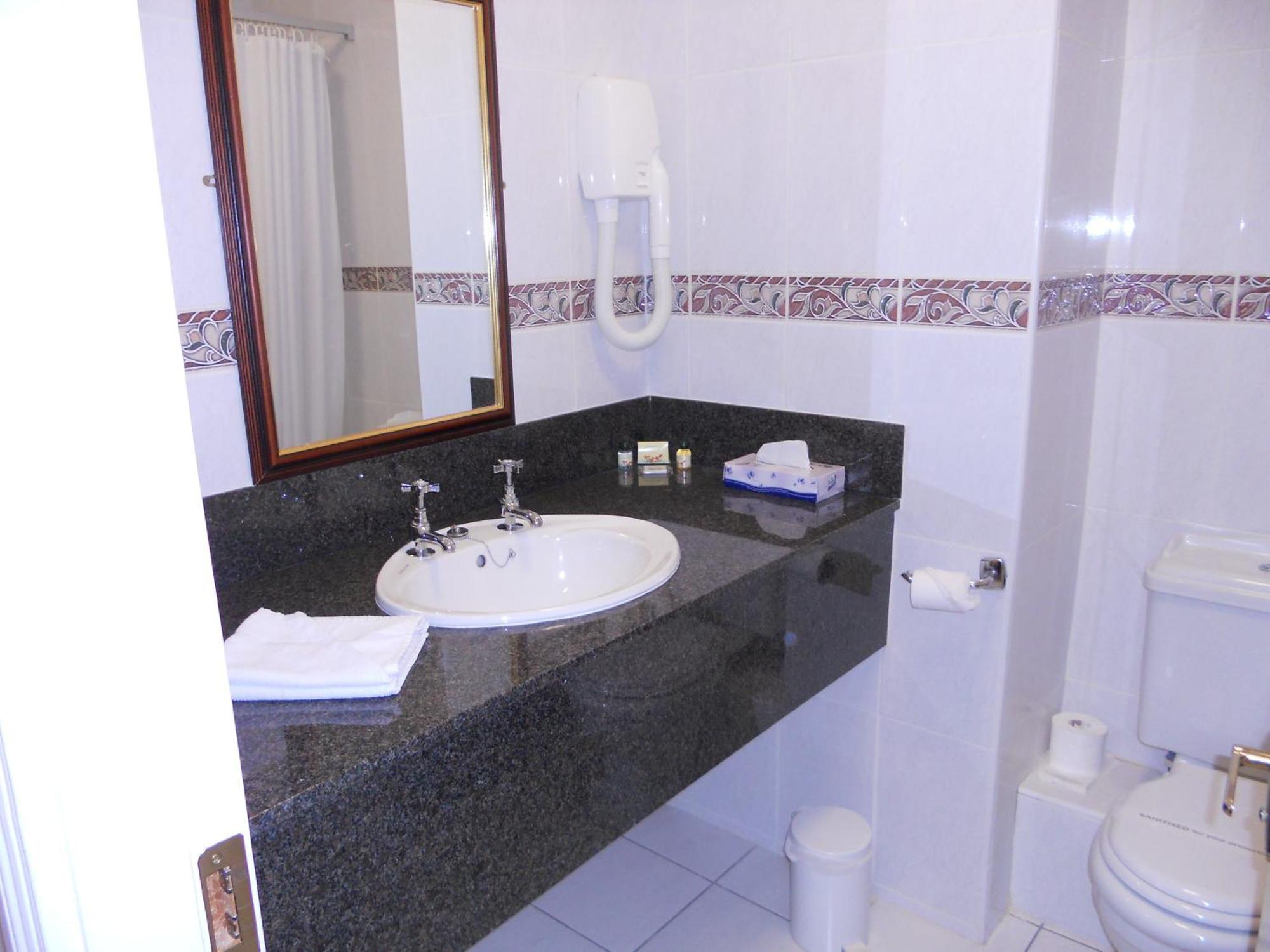 Rhu Glenn Hotel Waterford Dış mekan fotoğraf