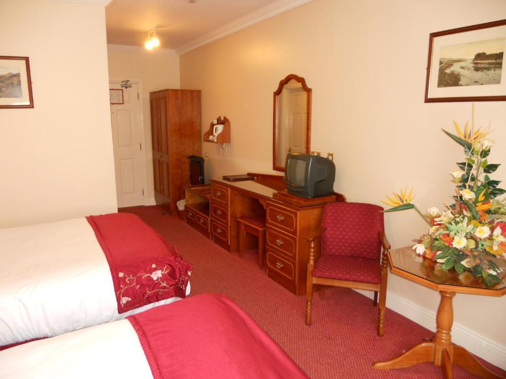 Rhu Glenn Hotel Waterford Oda fotoğraf